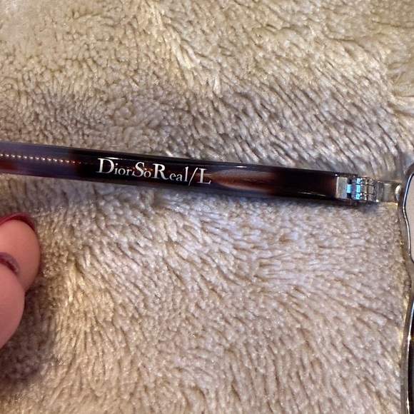 Authentic Dior Women's So Real sunglasses with Silver Frame and Cream Accents - Picture 5 of 5